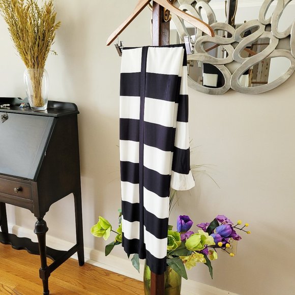 Luisa Cerano Navy and Off-White Striped Palazzo Pants  US 6 - Picture 2 of 13